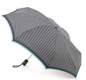 2 folded manual umbrella